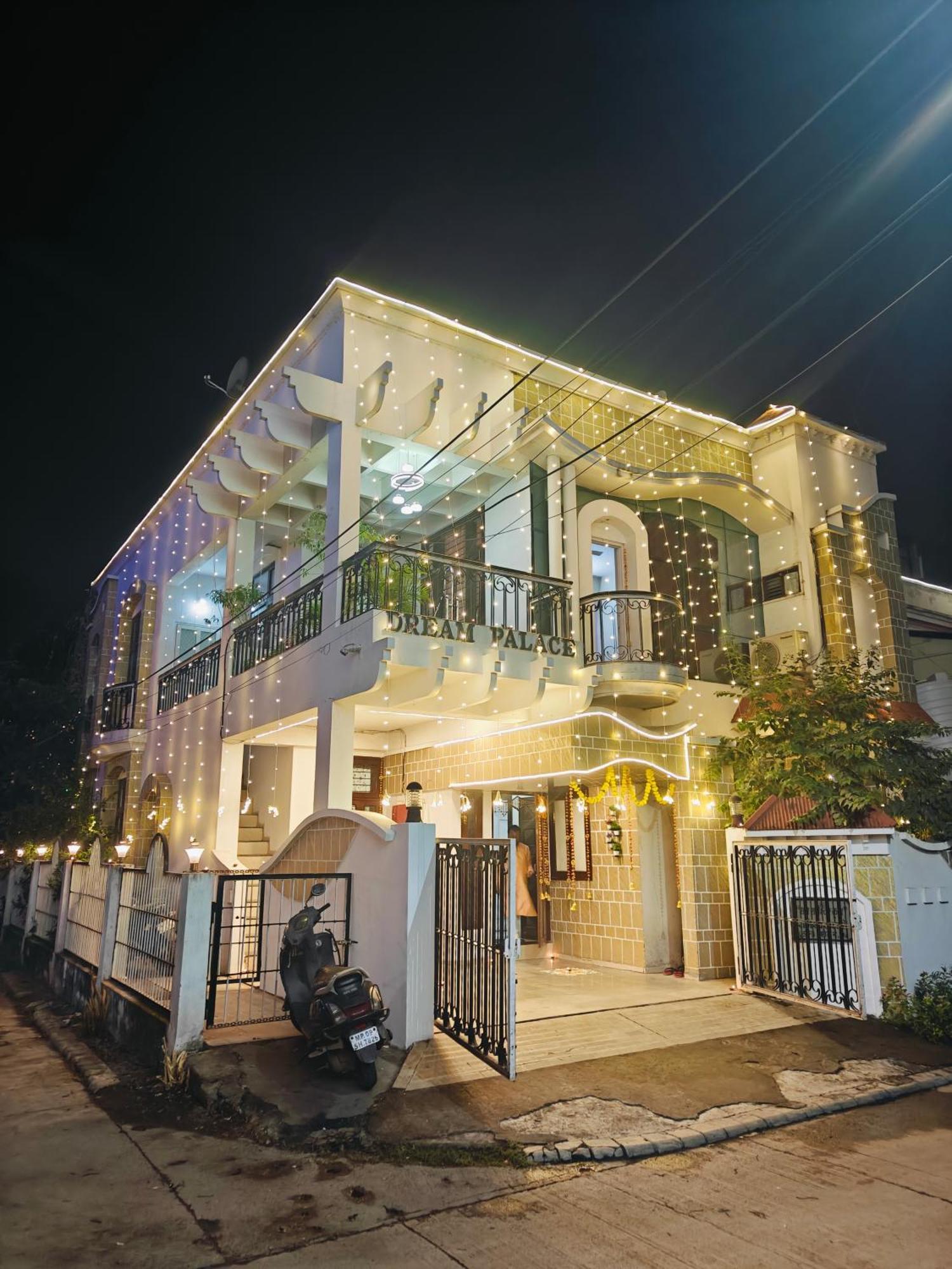 Ava Homestay 印多尔 外观 照片